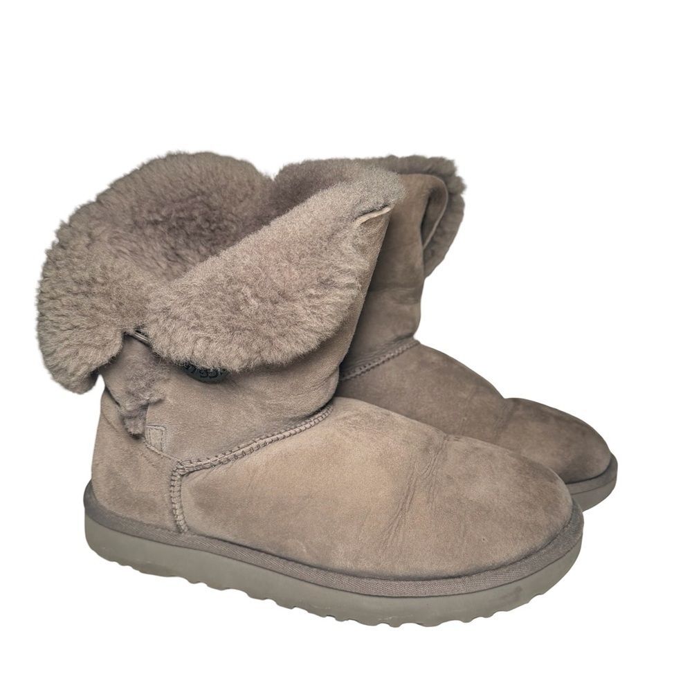 UGG Bailey Button Women's Boots Size Boots